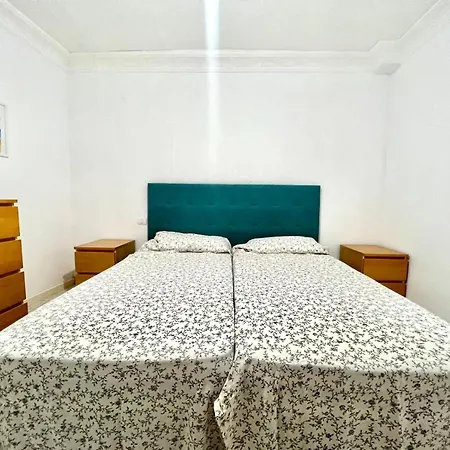 Lovely With Pool And Wifi 德尔锡伦西奥海岸